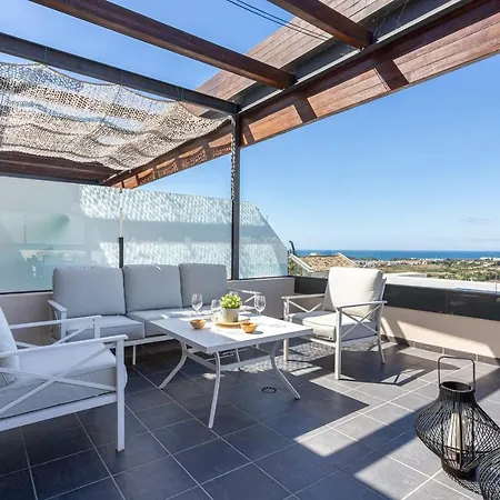 Hoyo 19 Luxury By Ghr Estepona